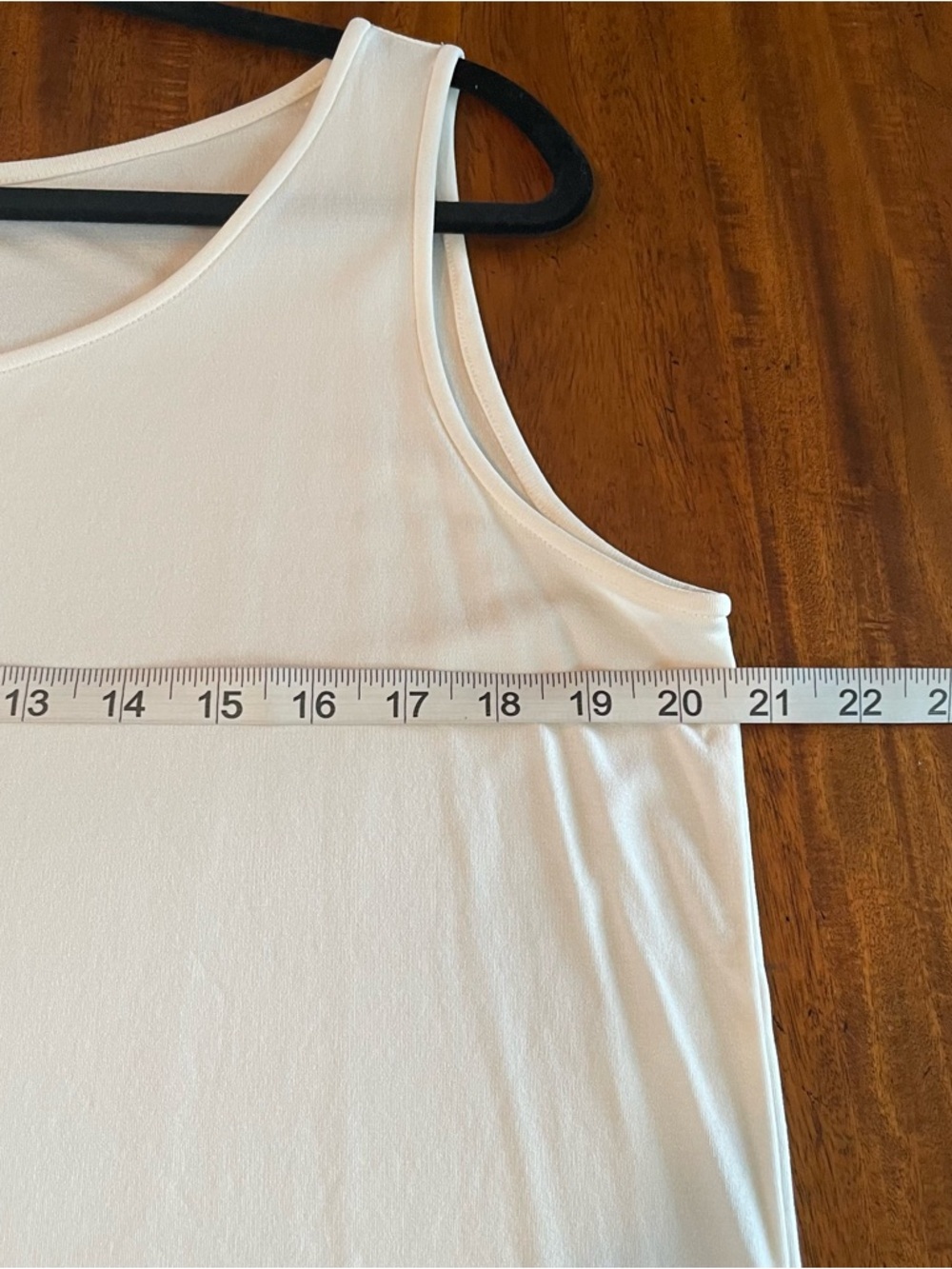 Eileen Fisher 100% Silk Cream Neutral Scoop Neck Tank Top Layering Summer Staple - Picture 7 of 8